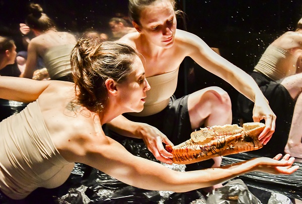 You are currently viewing Bajki filozoficzno-terapeutyczne w technice lalkarskiej