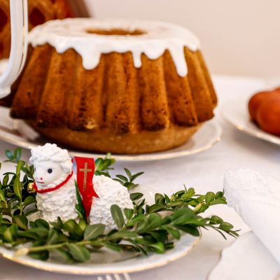 Od Popielca po Dyngus. Niezwykła podróż przez polskie tradycje wielkanocne